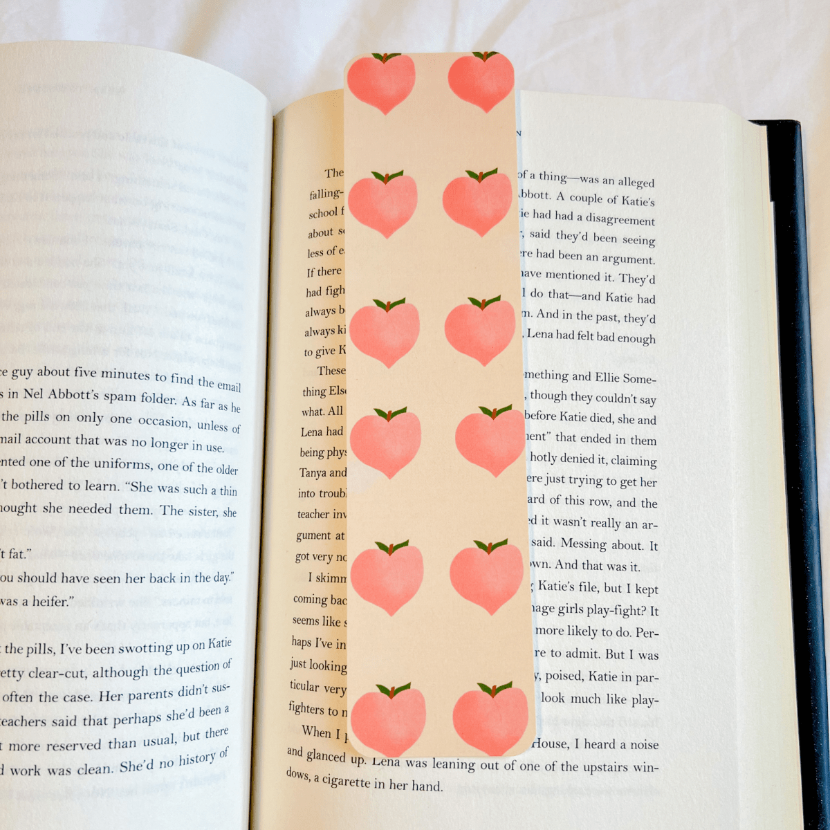 Peachy Bookmark - ALilBitOfSpice