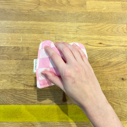 Pink Checkered Jar Grip